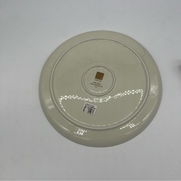 Mikasa Christmas Cake Plate and Server - Picture 4 of 12